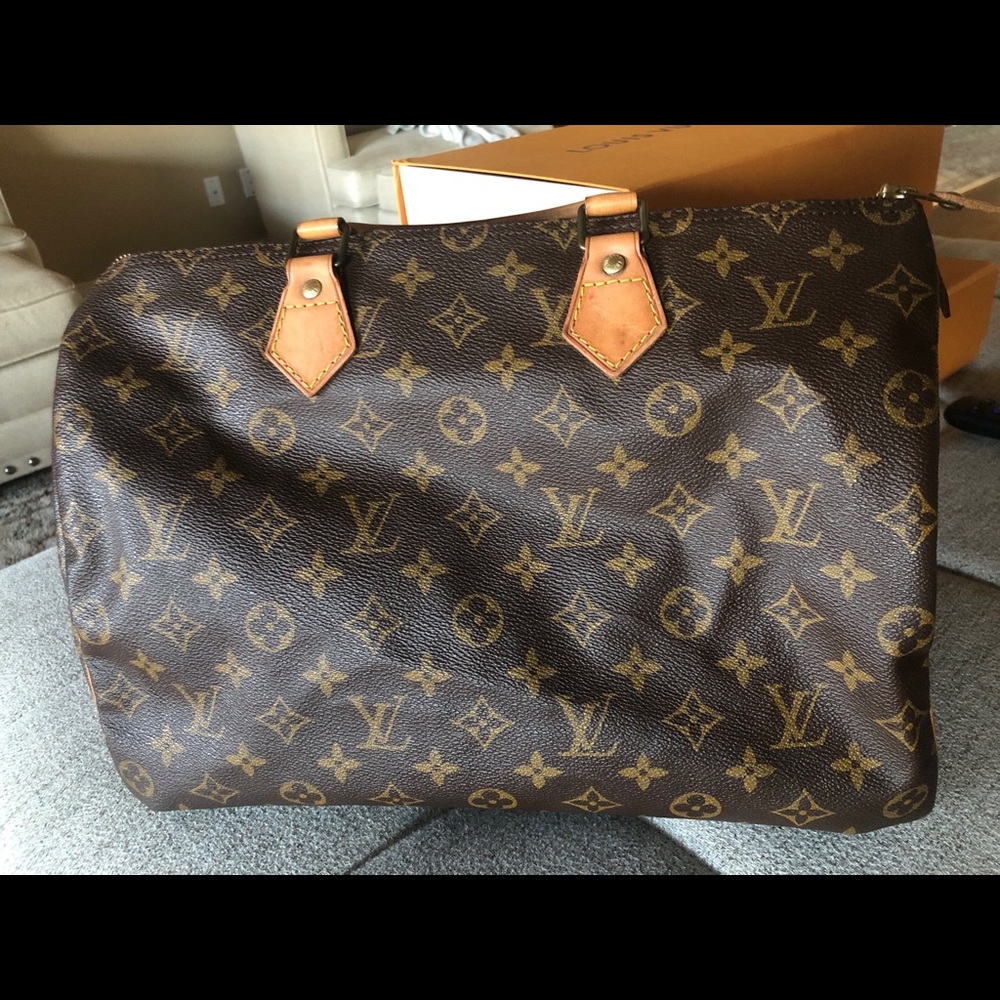 ❌SOLD❌Louis vuitton speedy 35  monogram